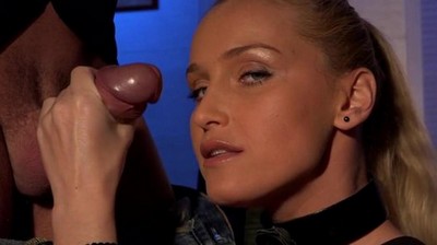 Трахнул русскую молодую девушку русское