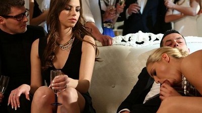 Русское насилует старую мать